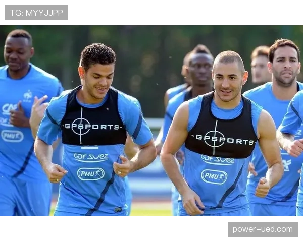 本泽马vs本阿尔法 进攻风格与职业发展差距分析