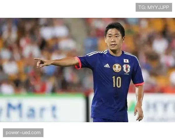 香川真司主导中场直塞撕开后防,今季较巅峰更爱前插 香川真司主导中场直塞撕开后防,今季较巅峰更爱前插